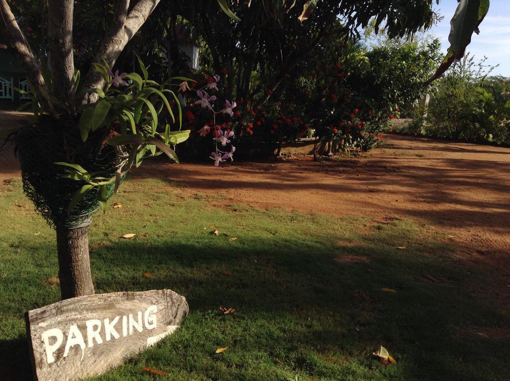 Lagoon Inn Hambantota Exteriér fotografie